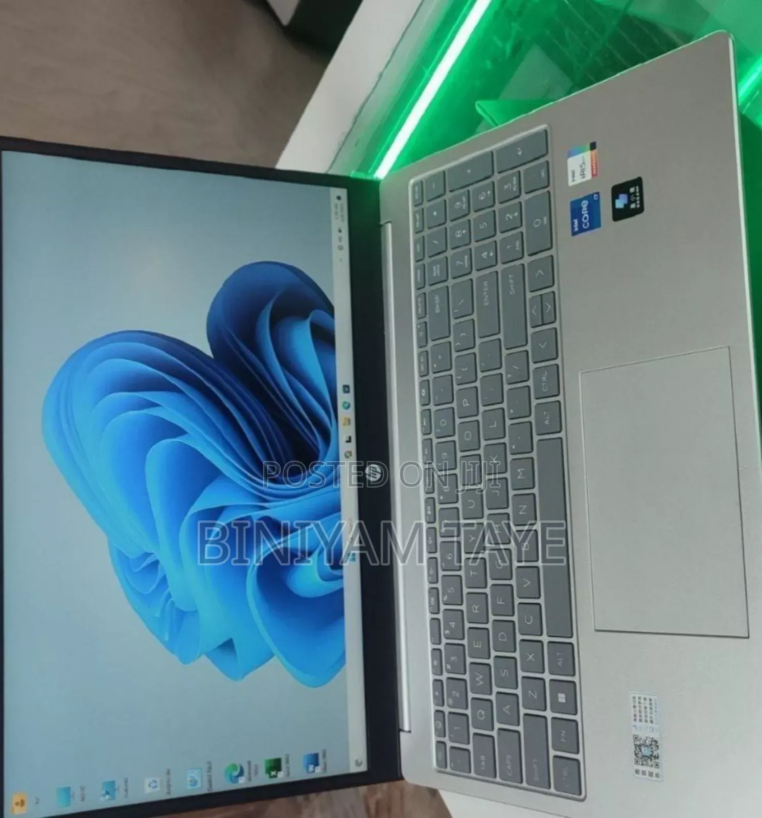 New Laptop HP Stream Notebook 16GB Intel Core I7 SSD 1T