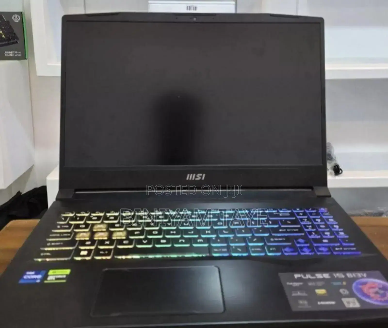 New Laptop MSI Pulse GL76 16GB Intel Core I9 SSD 1T