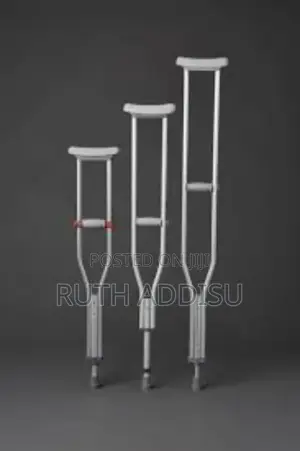 Photo - Crutches33crutches89crutches32crutches77axillary_crutches