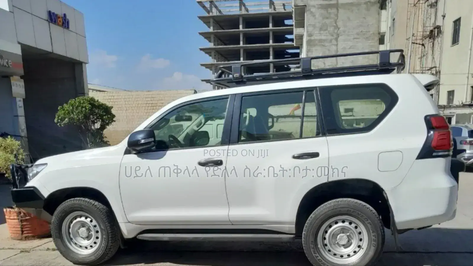 Toyota Land Cruiser Prado 2017 White