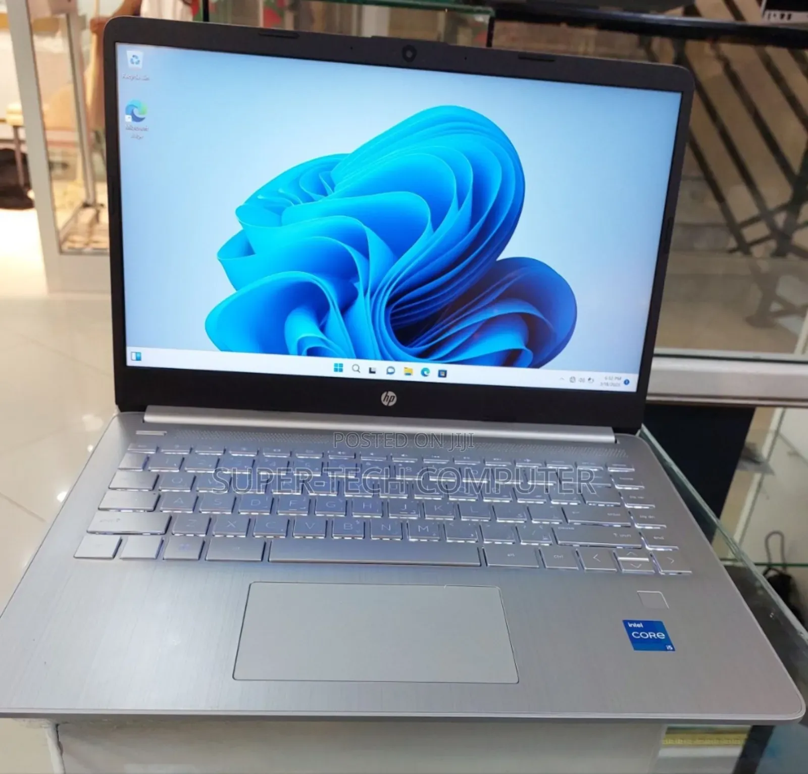 New Laptop HP Stream Notebook 8GB Intel Core I5 SSD 512GB