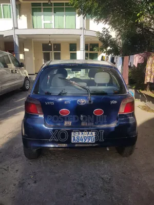 Photo - Vitz Yaris