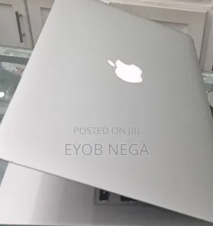 Photo - Laptop Apple MacBook Air 2017 8GB Intel Core I5 SSD 128GB