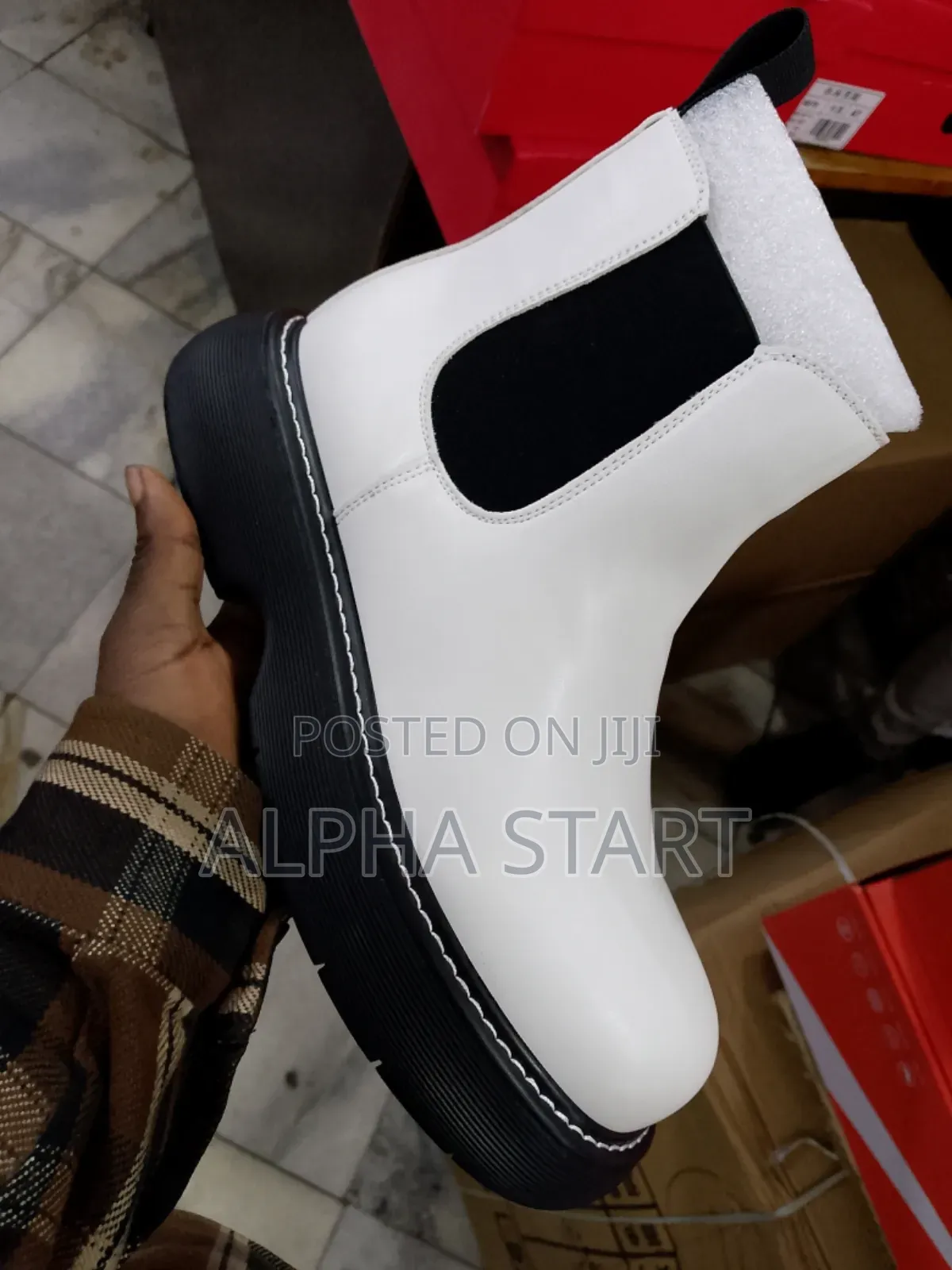 Chelise Boots White Smooth for You