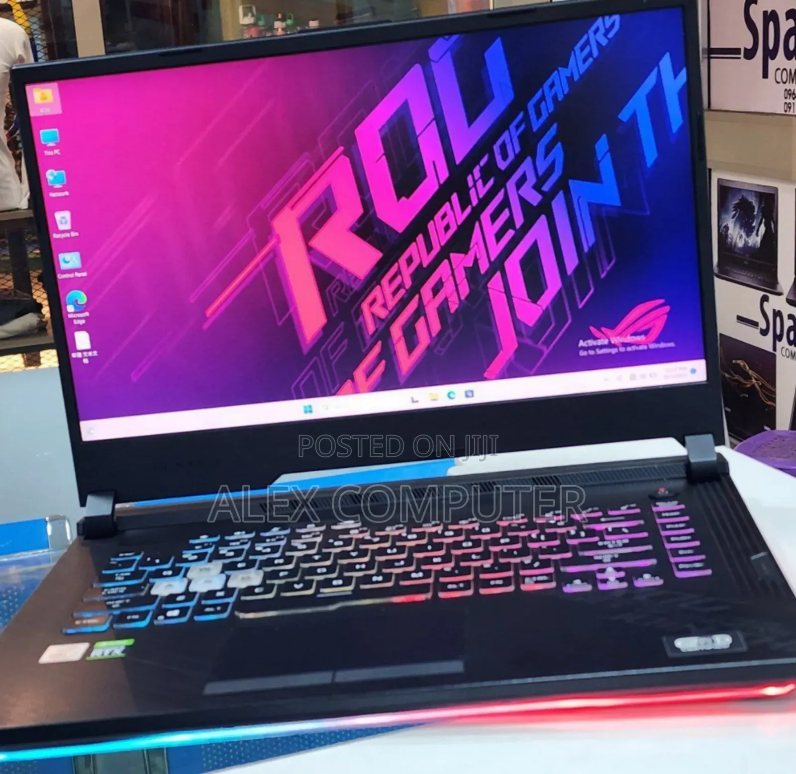 New Laptop Asus ROG Strix G17 32GB Intel Core I7 SSD 1T