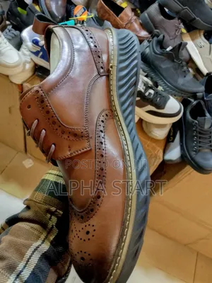 Cowes High Quality Lather Shoes for You