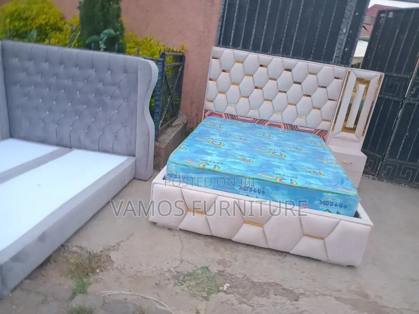 Beds Alga አልጋ