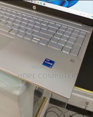 Photo - New Laptop HP Pavilion 15 8GB Intel Core I7 SSD 1T
