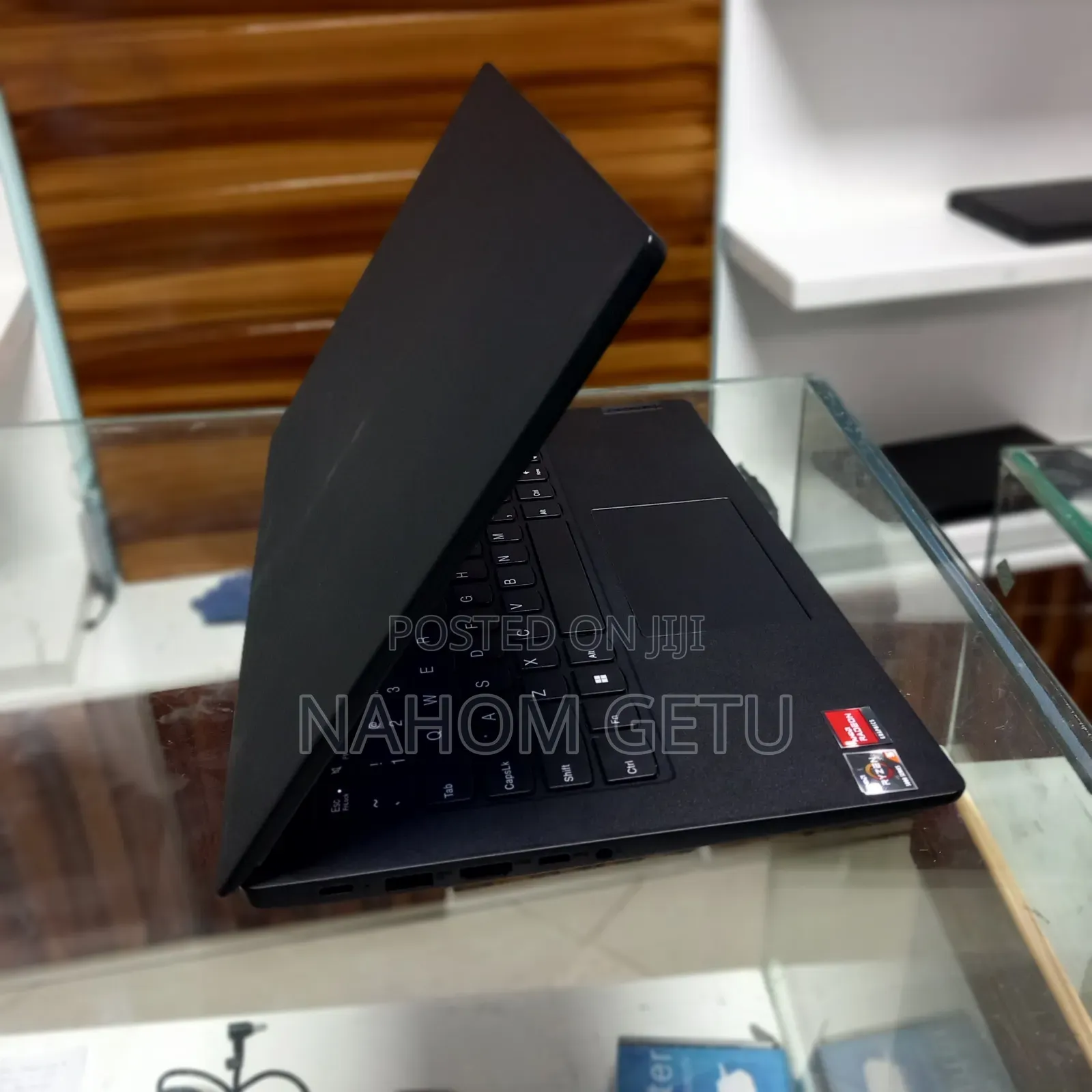 New Laptop Lenovo Ideapad 3 16GB AMD Ryzen 5 SSD 512GB