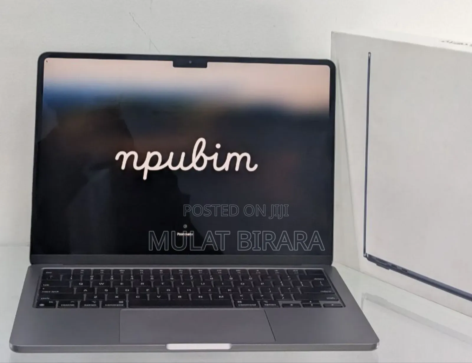 New Laptop Apple MacBook Air 2024 M3 13-Inch 16GB Apple M3 SSD 256GB