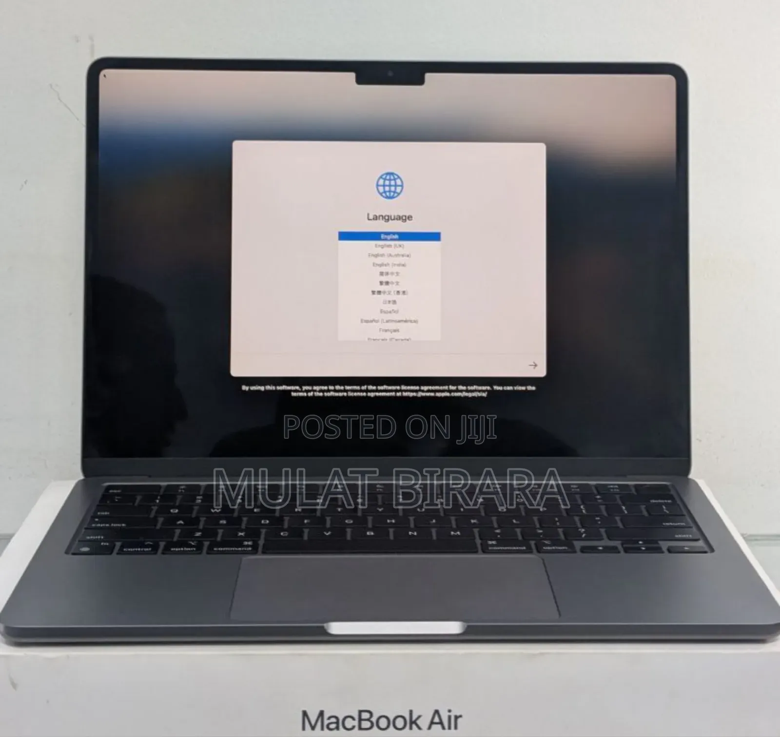 New Laptop Apple MacBook Air 2024 M3 13-Inch 16GB Apple M3 SSD 256GB