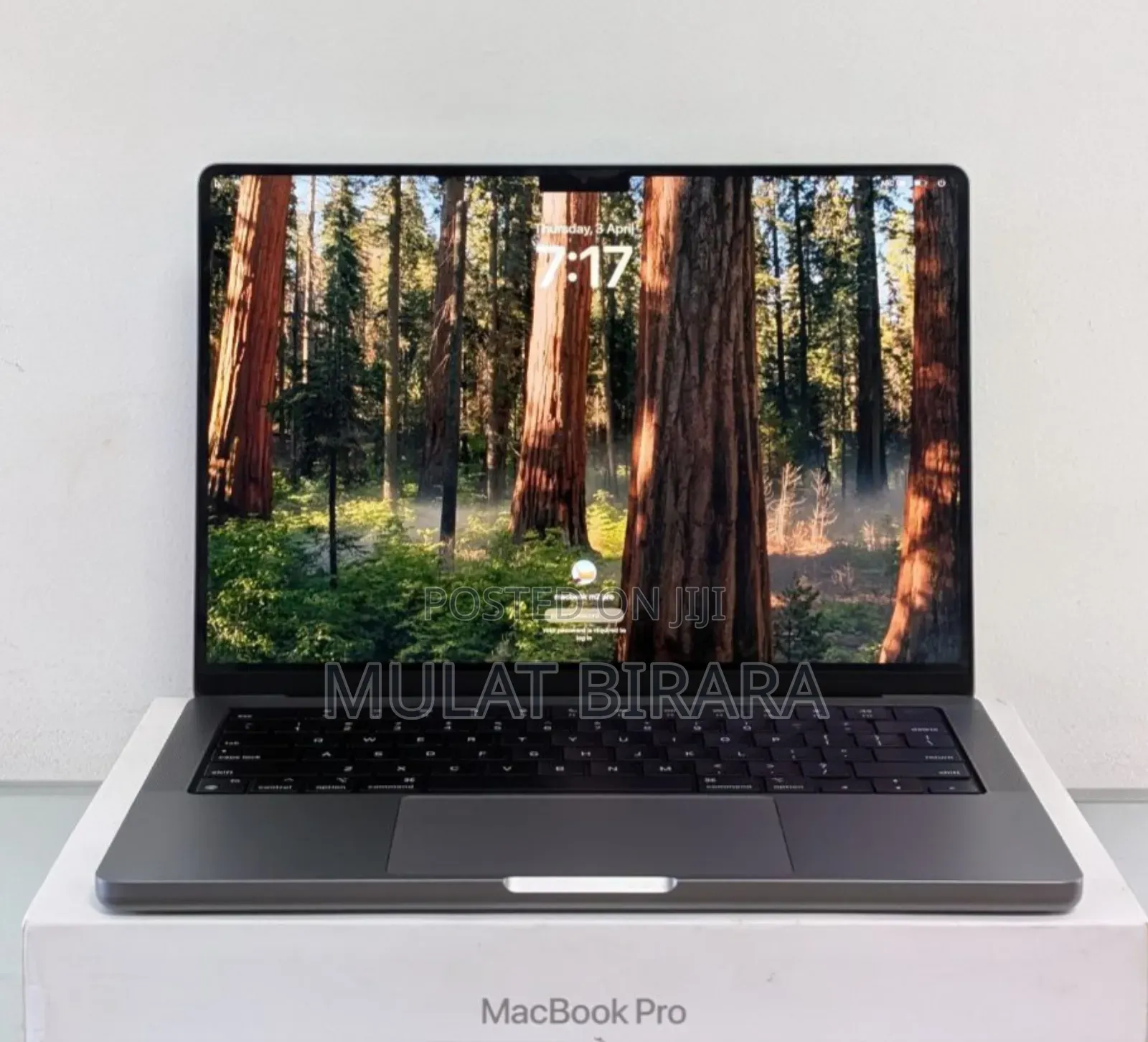 New Apple MacBook Pro 2023 M2 Max 14-Inch 16GB Apple M2 SSD 512GB