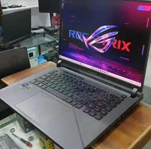 New Laptop Asus 32GB Intel Core I9 SSD 1T