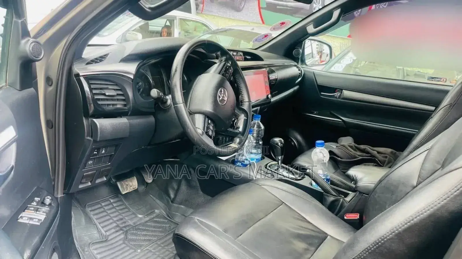 Toyota Hilux 2021 Gray