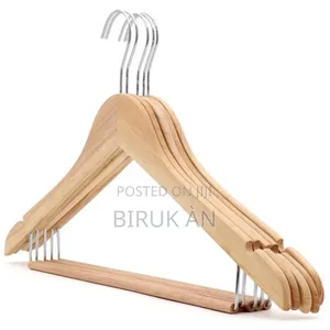 Different Types of Wooden Cloth Hangers