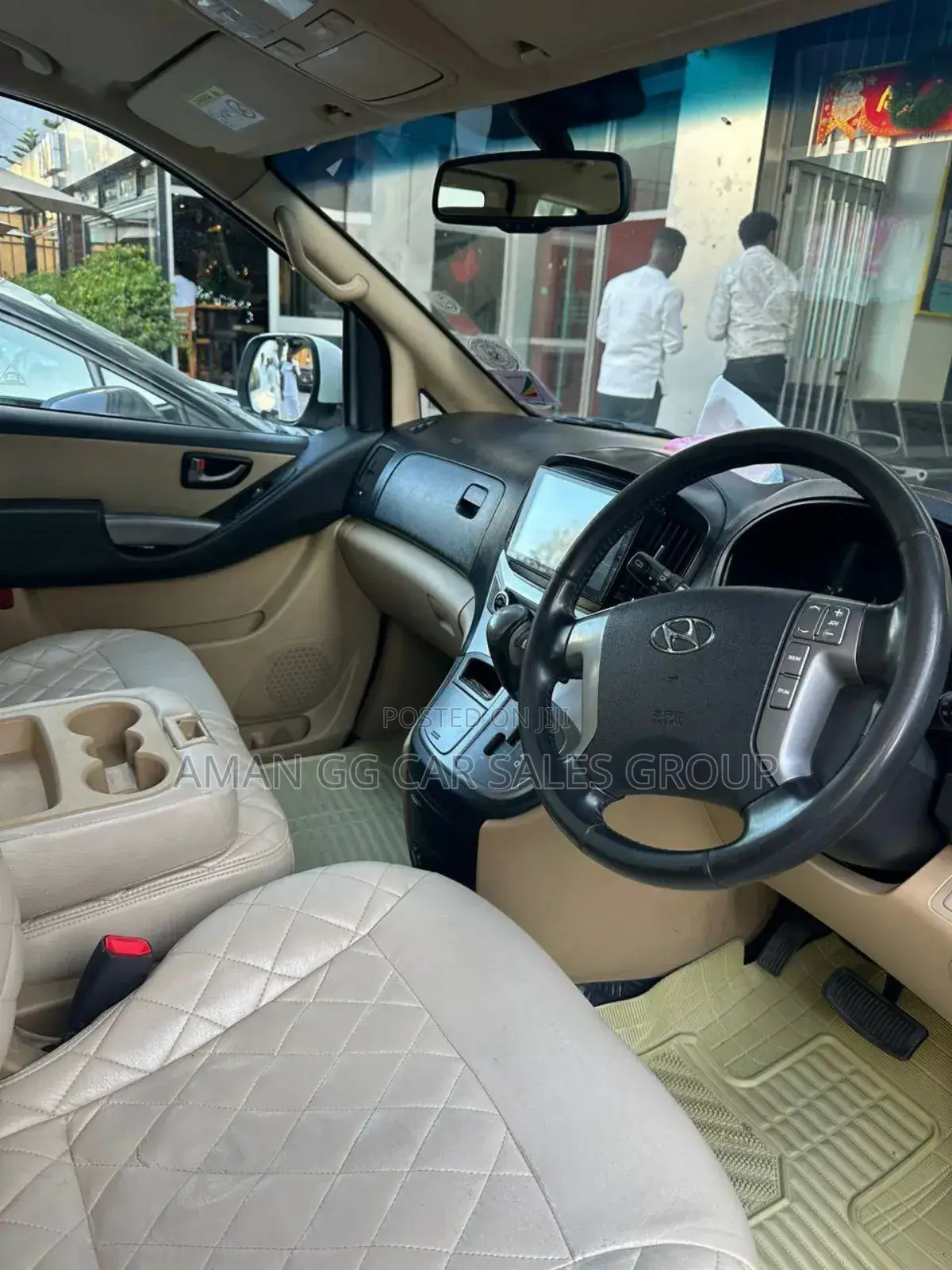 Hyundai H1 2021 White