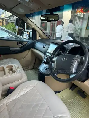 Hyundai H1 2021 White