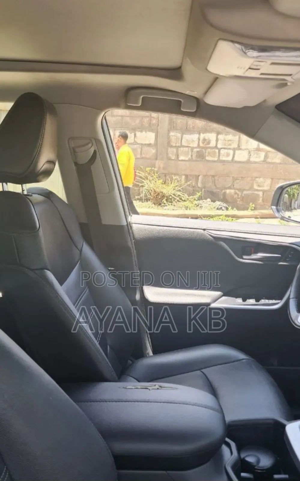 Toyota RAV4 2022 Green