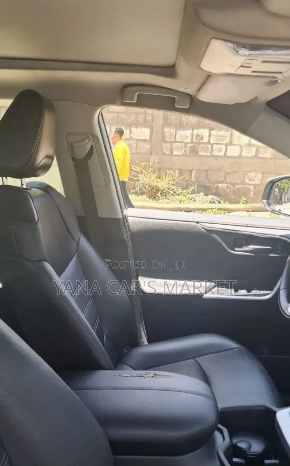 Toyota RAV4 2022 Green