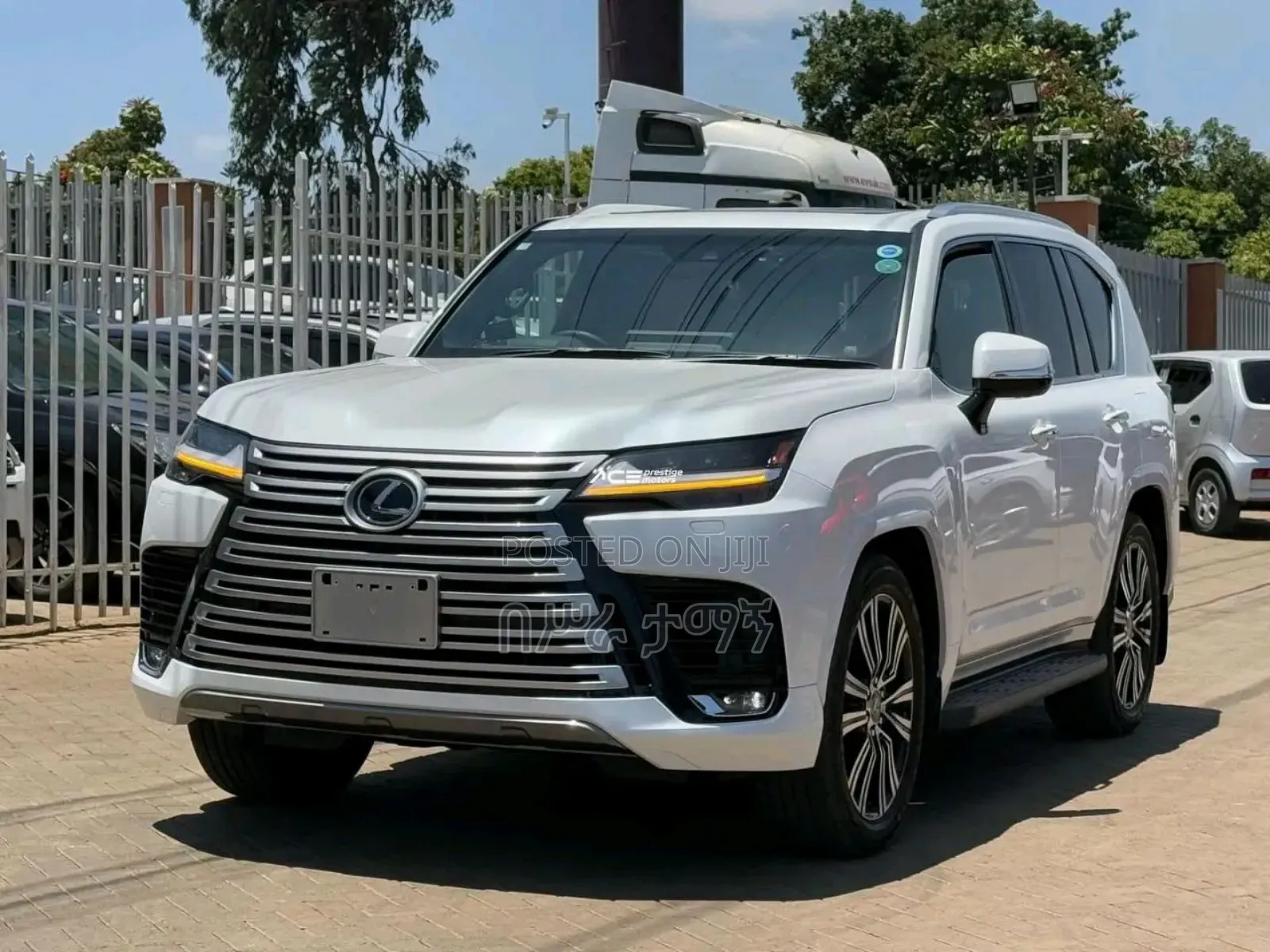 New Lexus LX 2024 White