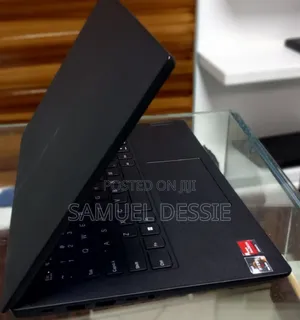 New Laptop Lenovo Ideapad 3 16GB AMD Ryzen 5 SSD 512GB