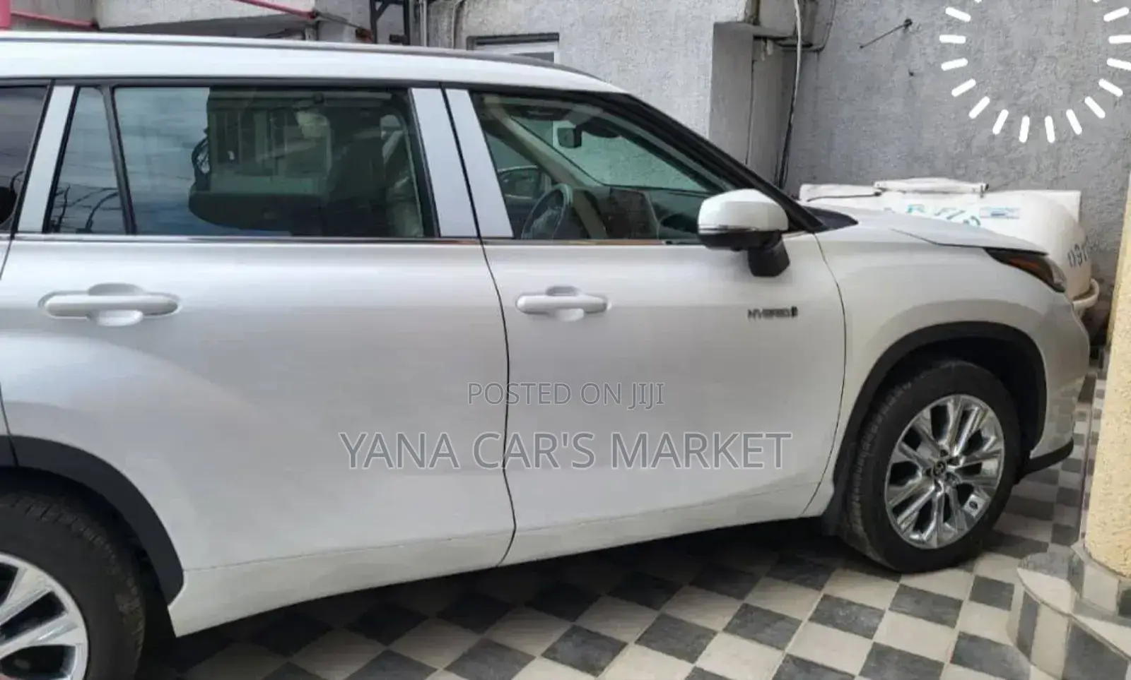 Toyota Highlander Hybrid 2024 White