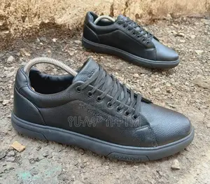 Original Calvin Klein Men’S ‘Triple Black’ Leather Shoes