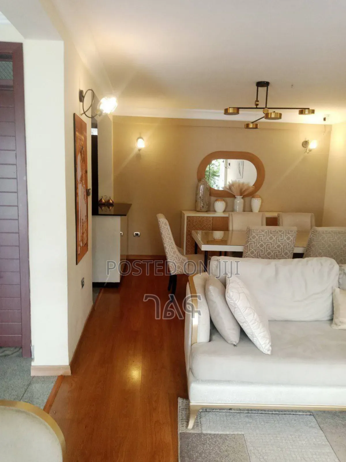 6bdrm House in አስቸኳይ ሽያጭ
Gh ሪልስቴት , Bole for sale