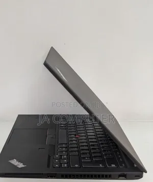 New Laptop Lenovo ThinkPad T14 16GB Intel Core I5 SSD 512GB