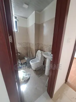 2bdrm Apartment in Apartment, Yeka for rent