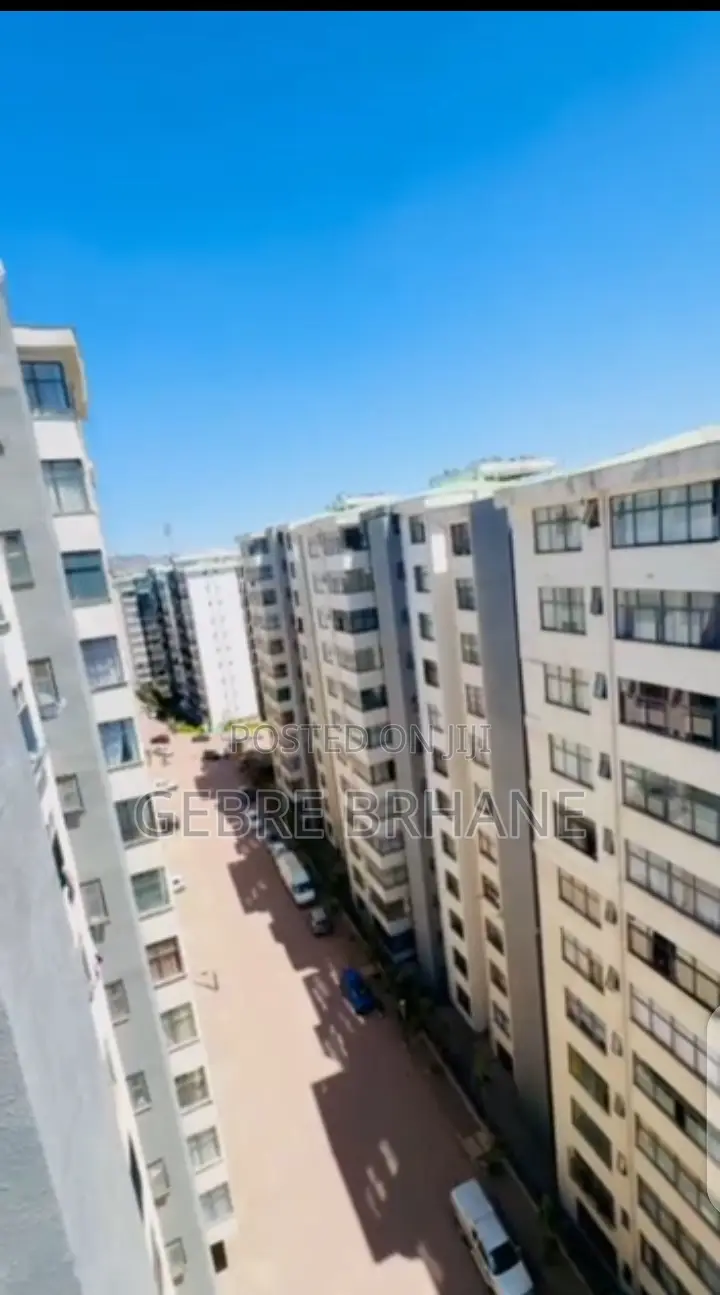 2bdrm Apartment in Apartment, Yeka for rent