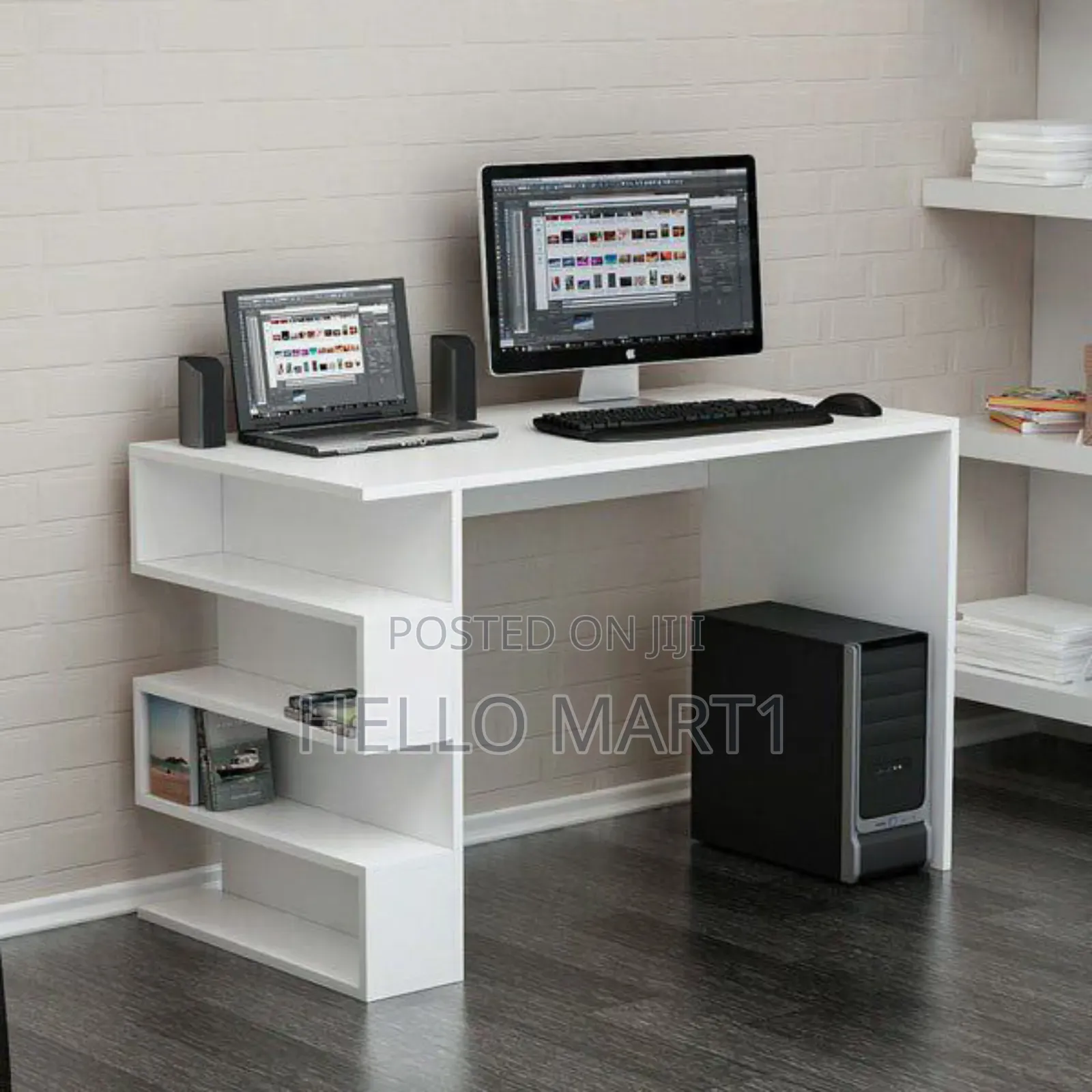 Readng Table Wih Shelf