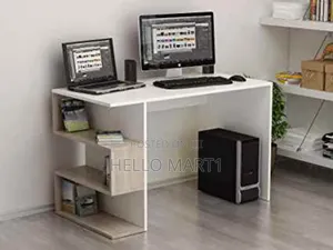 Readng Table Wih Shelf