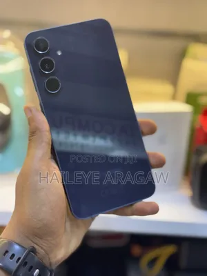 Photo - New Samsung Galaxy A55 128 GB Blue