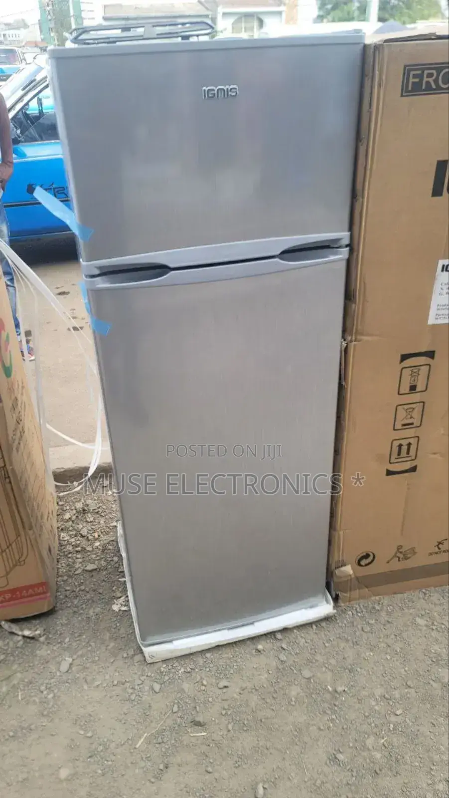 Ignis Refrigerator 276 Model
