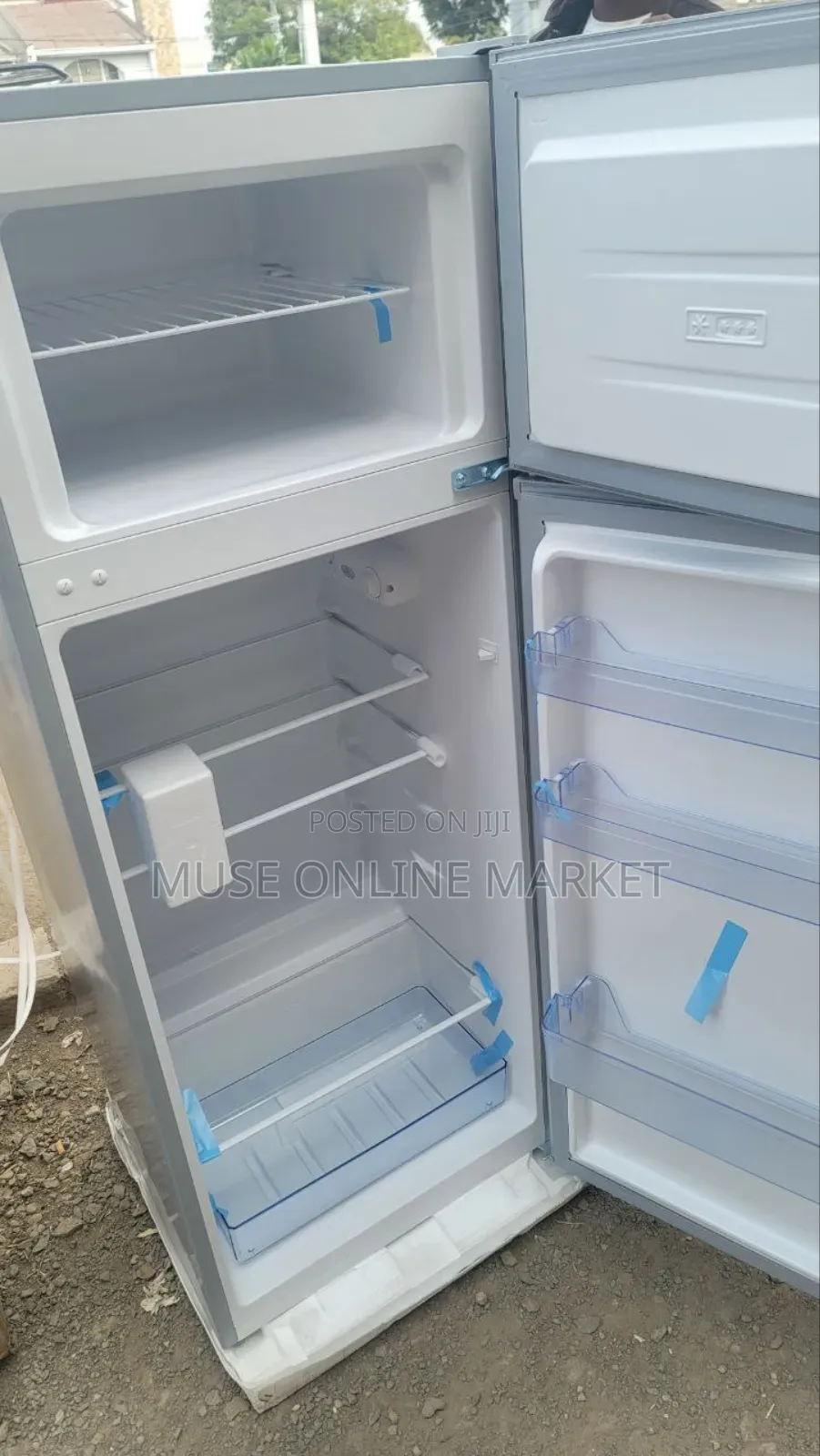 Ignis Refrigerator 276 Model