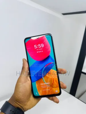 Photo - New Samsung Galaxy M33 5G 128 GB Blue