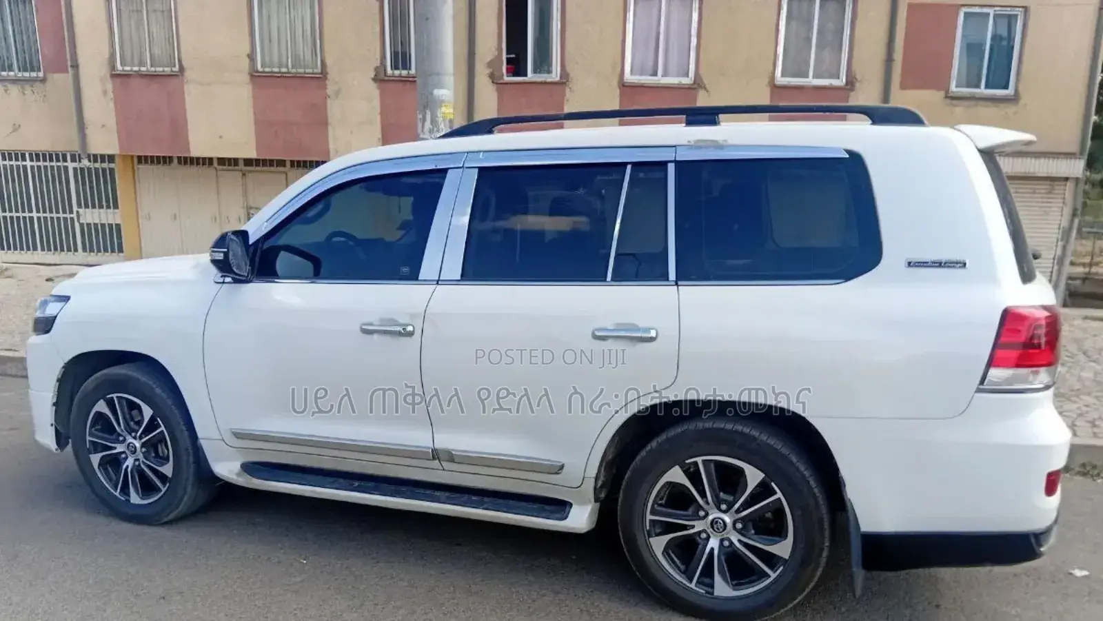 Toyota Land Cruiser 2020 White