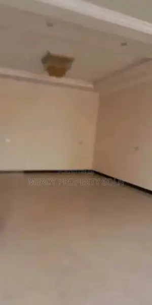 Warehouse for Rent CMC Yetebaberut Area