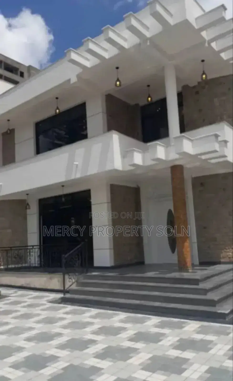 Furnished 7bdrm House in Yeka for sale