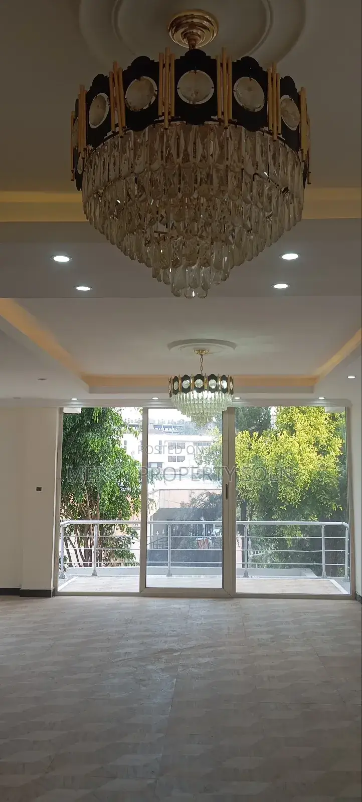 Furnished 7bdrm House in Bole for sale