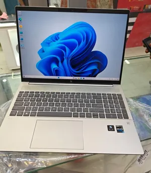 New Laptop HP Pavilion 15 16GB Intel Core I5 SSD 1T