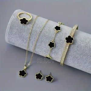 5 Jewelery Set