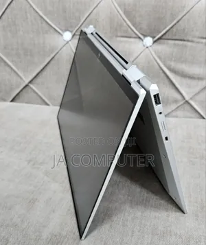 New Laptop HP EliteBook 1040 G8 16GB Intel Core I7 SSD 512GB