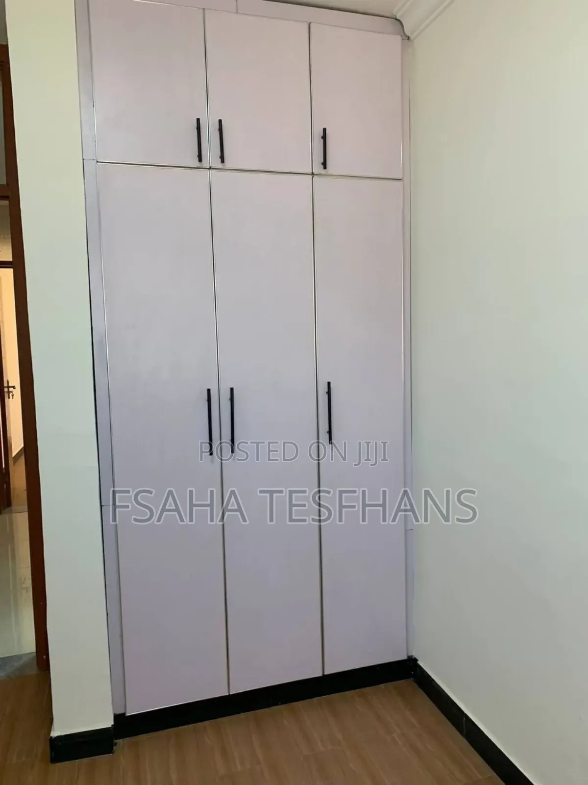 3bdrm Apartment in Apartments, Bole for rent