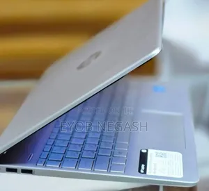 Photo - Laptop HP Stream Notebook 4GB Intel Core I3 SSD 512GB