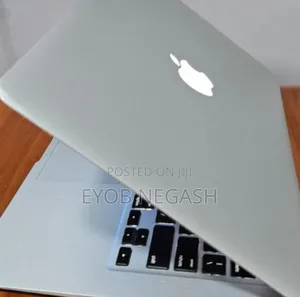 New Laptop Apple MacBook Air 2017 8GB Intel Core I5 SSD 128GB