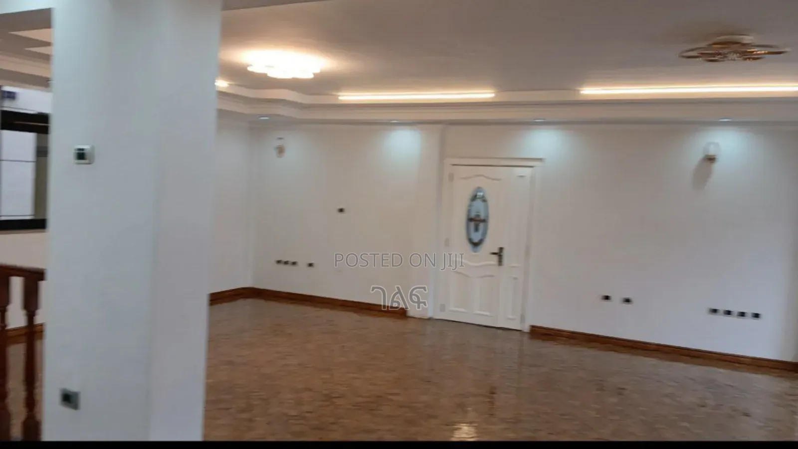 7bdrm House in የግል ቅንጡ ቪላ አያት ሽያጭ, Bole for sale