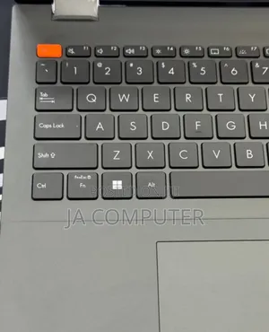 New Laptop Asus VivoBook 15 X505BA 16GB Intel Core I7 SSD 512GB