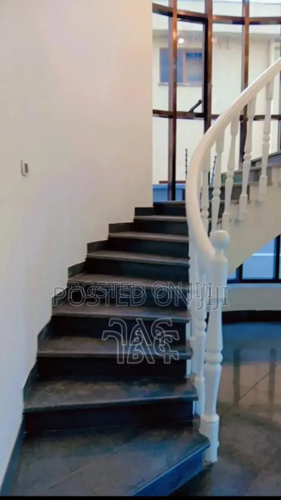 7bdrm House in የግል ቅንጡ ቪላ አያት ሽያጭ, Bole for sale